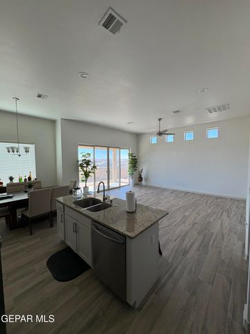 7776 ENCHANTED PARK Drive, El Paso, TX 79911