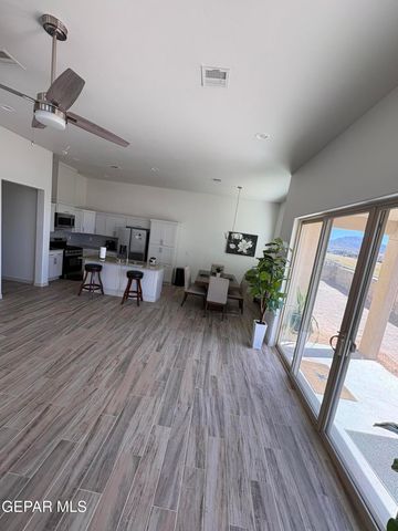 7776 ENCHANTED PARK Drive, El Paso, TX 79911