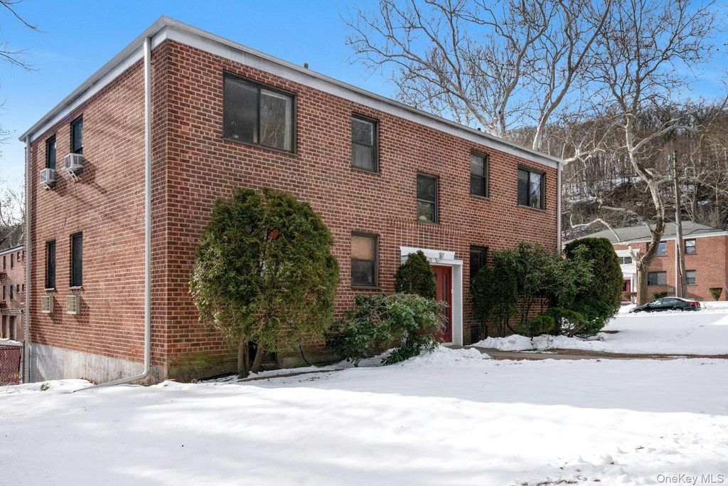 110 Virginia Road C, White Plains, NY 10603