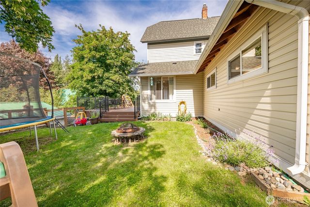 704 Glenning Street, Lynden, WA 98264