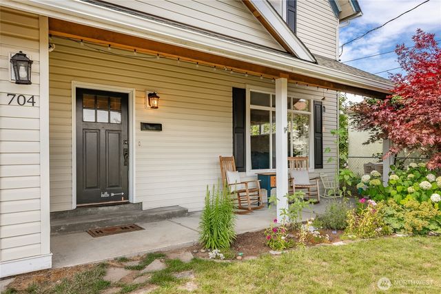 704 Glenning Street, Lynden, WA 98264