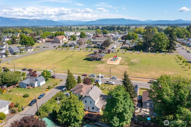 704 Glenning Street, Lynden, WA 98264