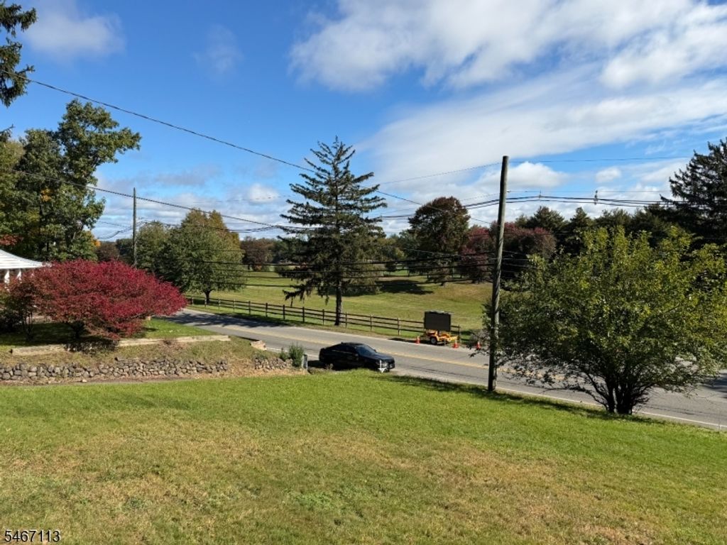 304 Goffle Rd, Hawthorne Boro, NJ 07506 — photo 4