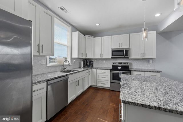 4225 KENWOOD AVE, Baltimore, MD 21206