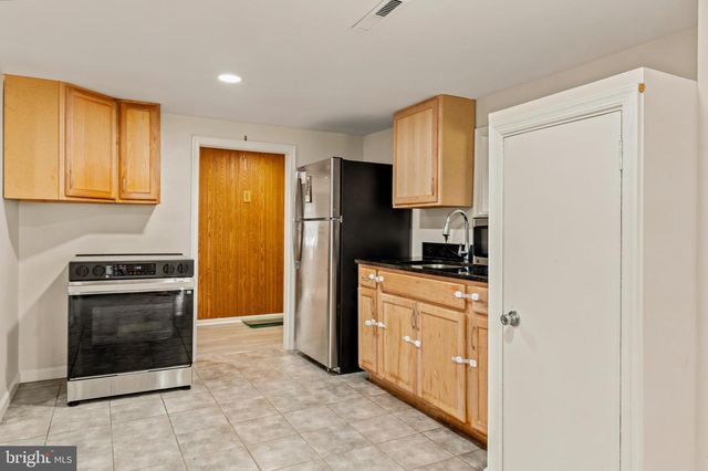 1132 SECURITY RD, Hagerstown, MD 21742