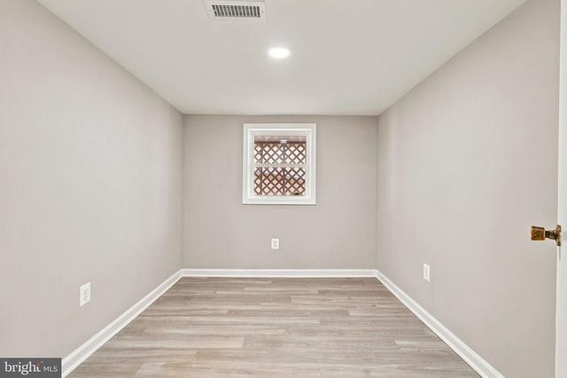 1132 SECURITY RD, Hagerstown, MD 21742