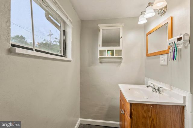 1132 SECURITY RD, Hagerstown, MD 21742