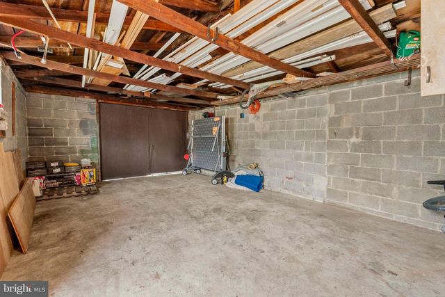 1132 SECURITY RD, Hagerstown, MD 21742
