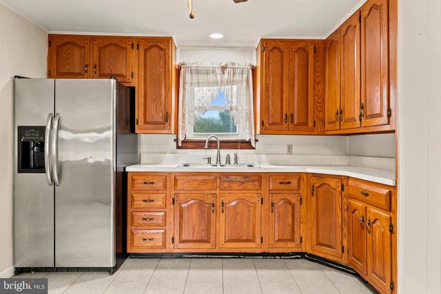 1132 SECURITY RD, Hagerstown, MD 21742