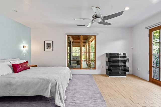 10 Sabina Lane, Santa Fe, NM 87508