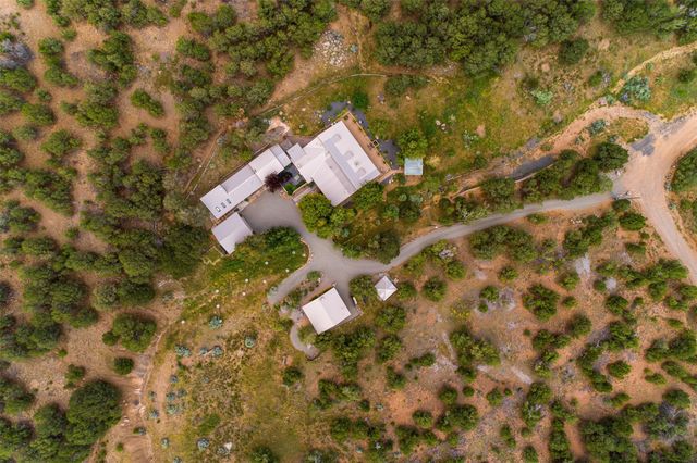 10 Sabina Lane, Santa Fe, NM 87508