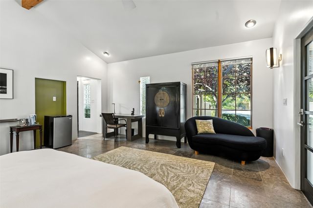 10 Sabina Lane, Santa Fe, NM 87508