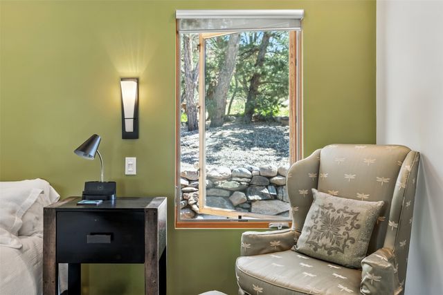 10 Sabina Lane, Santa Fe, NM 87508