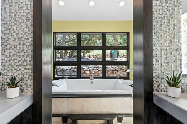 10 Sabina Lane, Santa Fe, NM 87508