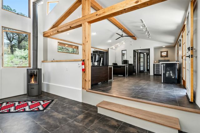 10 Sabina Lane, Santa Fe, NM 87508