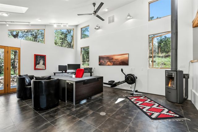 10 Sabina Lane, Santa Fe, NM 87508