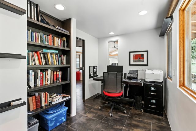 10 Sabina Lane, Santa Fe, NM 87508