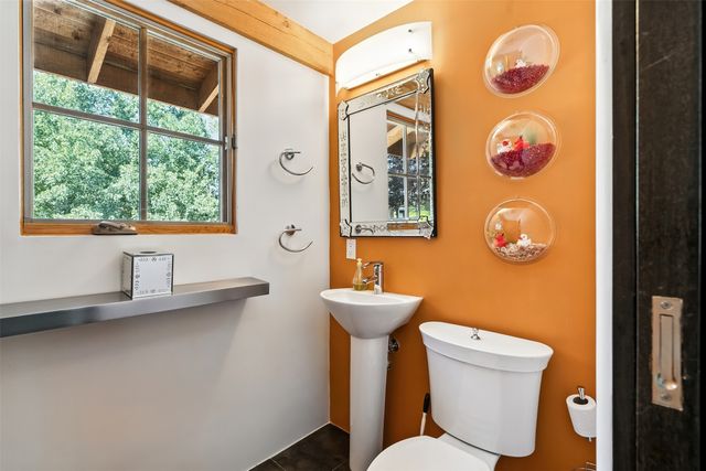 10 Sabina Lane, Santa Fe, NM 87508