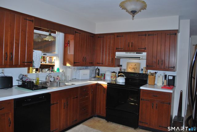 110 Brushy Hill Road, Woodbury, CT 06798