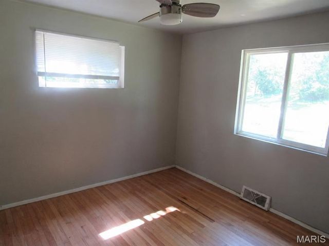 6022 Midway Circle, Belleville, IL 62223