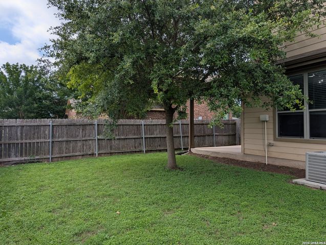 1032 BROWN ROCK DR, New Braunfels, TX 78130