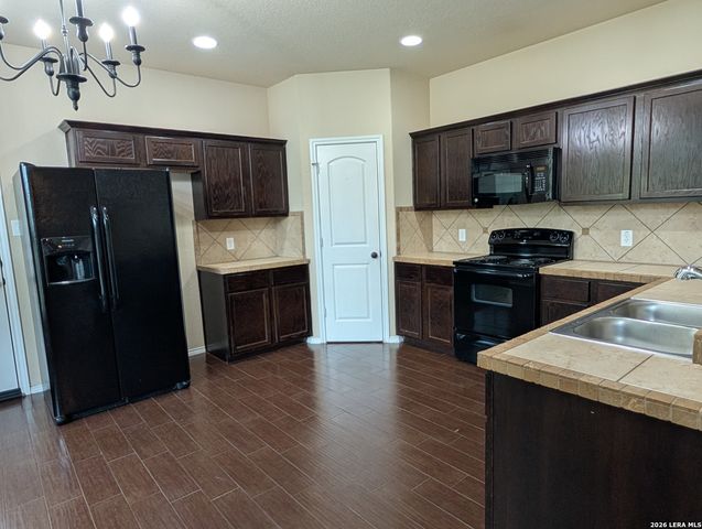 1032 BROWN ROCK DR, New Braunfels, TX 78130