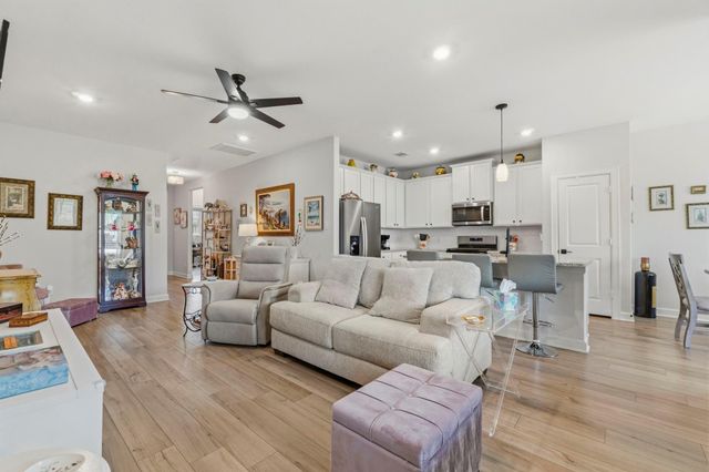 6168 White Spruce Drive, Conroe, TX 77304
