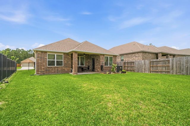 6168 White Spruce Drive, Conroe, TX 77304