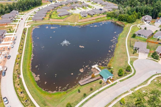 6168 White Spruce Drive, Conroe, TX 77304