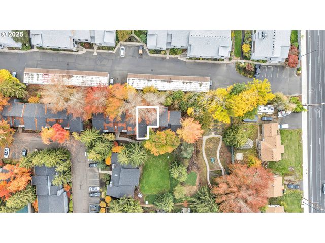 650 Sw MEADOW Dr 222, Beaverton, OR 97006