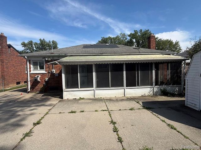 5140 S Middlebelt Road, Westland, MI 48186