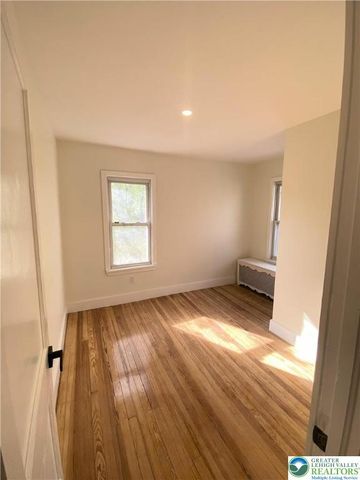 24 Stafford Avenue, Lackawanna, PA 18505