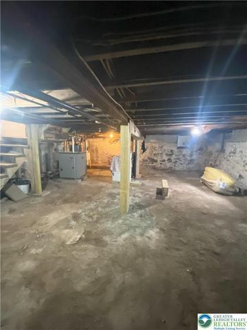 24 Stafford Avenue, Lackawanna, PA 18505