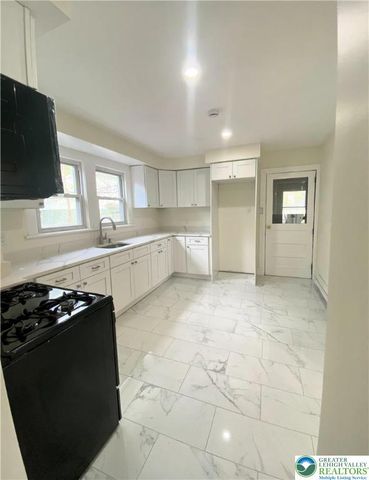 24 Stafford Avenue, Lackawanna, PA 18505