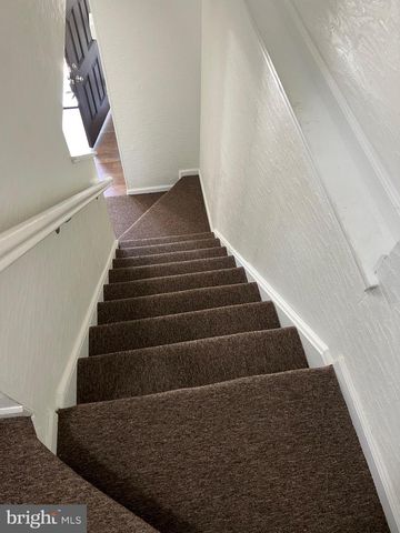 65 VANDERBILT CT, Sicklerville, NJ 08081