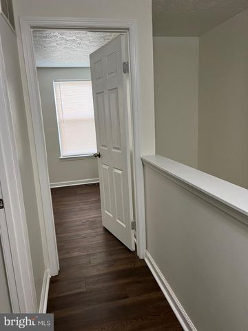 65 VANDERBILT CT, Sicklerville, NJ 08081