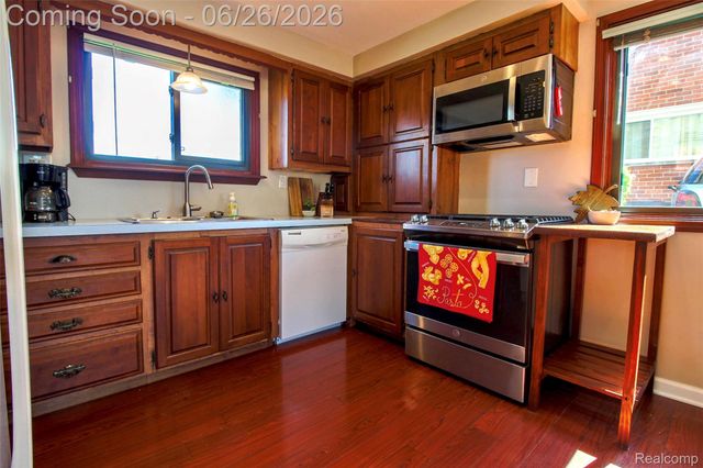 31203 Cooley Boulevard, Westland, MI 48185