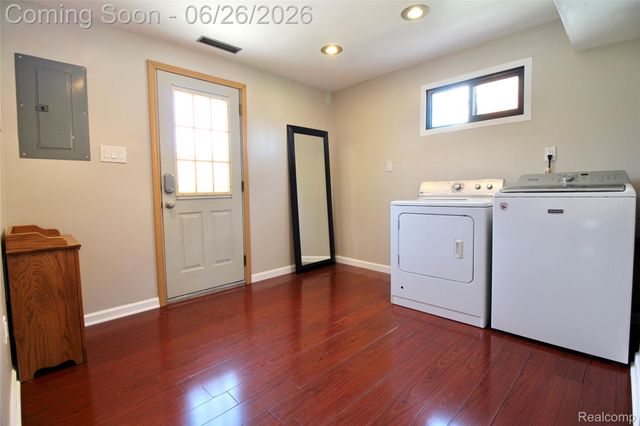 31203 Cooley Boulevard, Westland, MI 48185