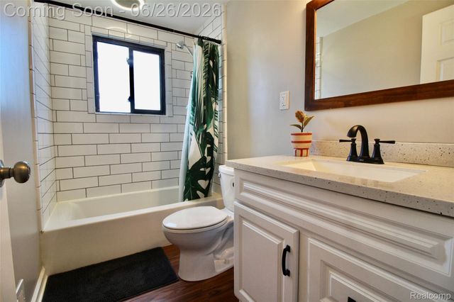 31203 Cooley Boulevard, Westland, MI 48185