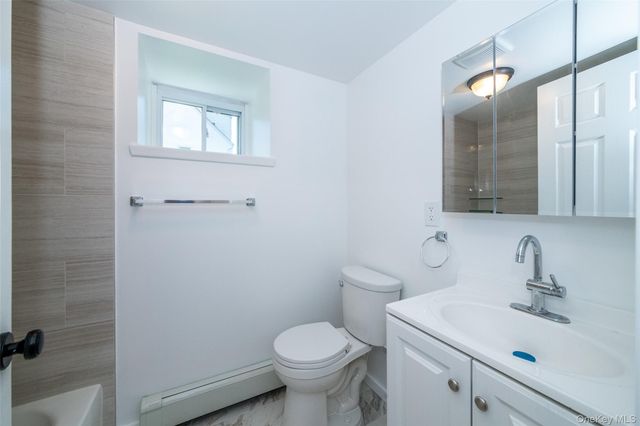 118 Pershing Avenue, New Rochelle, NY 10801