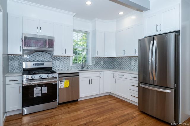 118 Pershing Avenue, New Rochelle, NY 10801