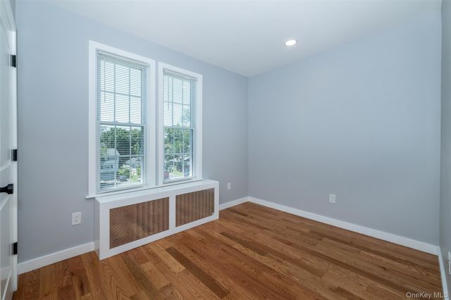 118 Pershing Avenue, New Rochelle, NY 10801
