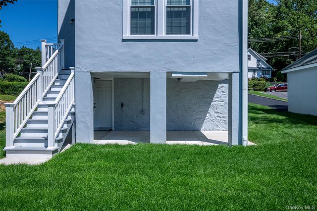 118 Pershing Avenue, New Rochelle, NY 10801
