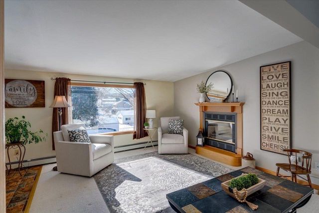 1103 Hillcrest Road, Black Earth, WI 53515