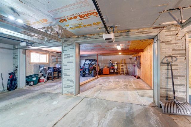 1103 Hillcrest Road, Black Earth, WI 53515