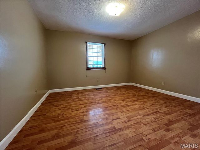 2015 1st Street, East Carondelet, IL 62240