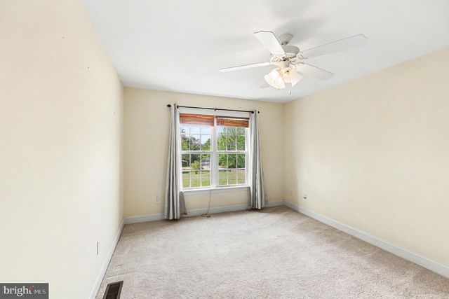 1564 PERRY RD, Winchester, VA 22602