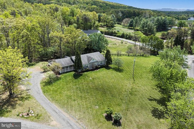 1564 PERRY RD, Winchester, VA 22602