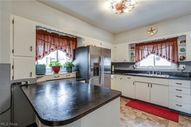 1235 Liberty Avenue, Barberton, OH 44203