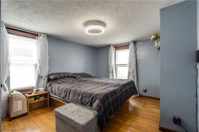 1235 Liberty Avenue, Barberton, OH 44203